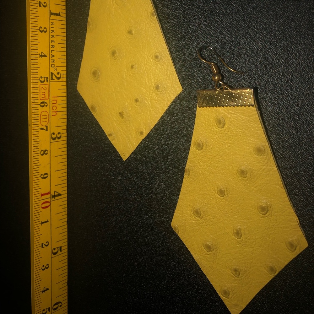 Leather earrings